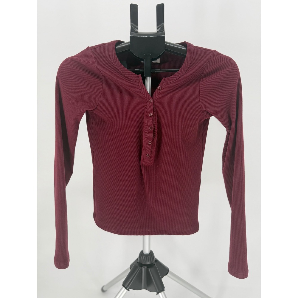 Hollister Bella Swan Twilight Ribbed Henley Crop Top Women's Small Burgundy Y2K - Picture 2 of 4